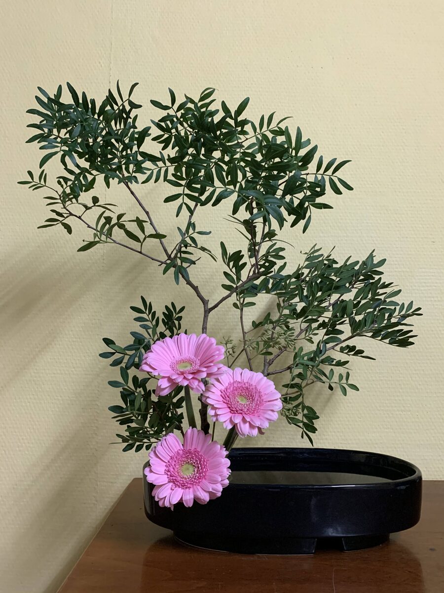 Ikebana-Blumenkunst im KABUKI
